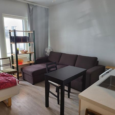 Apartment Near The Harbour Turku Exterior foto