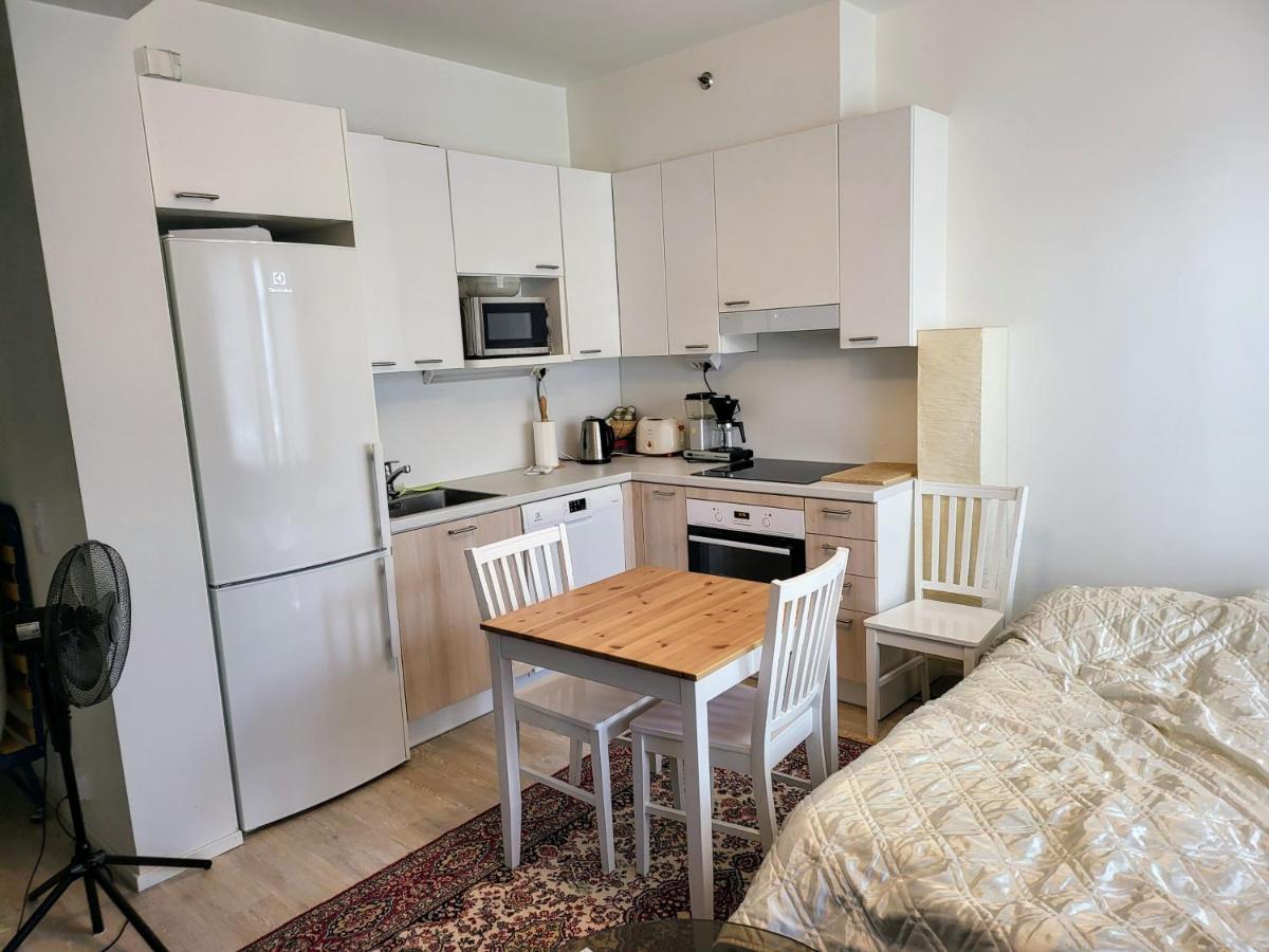 Apartment Near The Harbour Turku Exterior foto